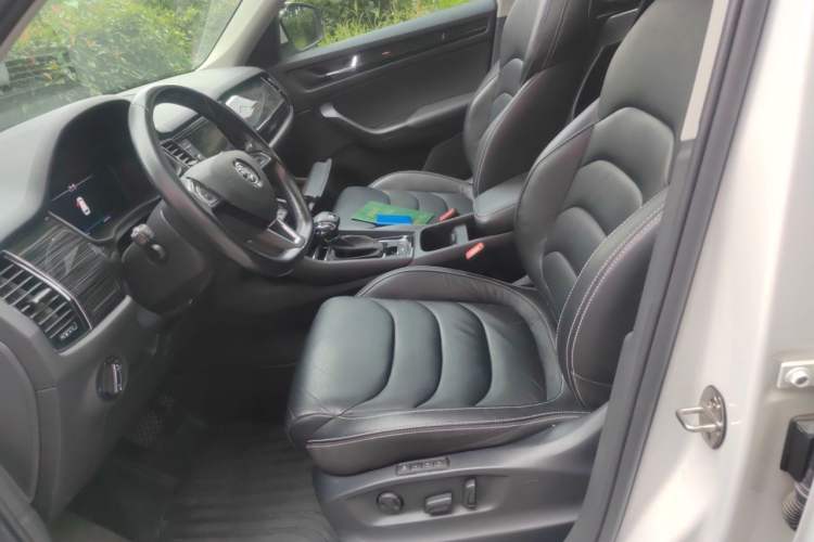Used Skoda Kodiaq 2019 Facelifted TSI330 7-Seater Two-Wheel-Drive Luxury Enjoyment Edition China VI Standard Left Front Seat