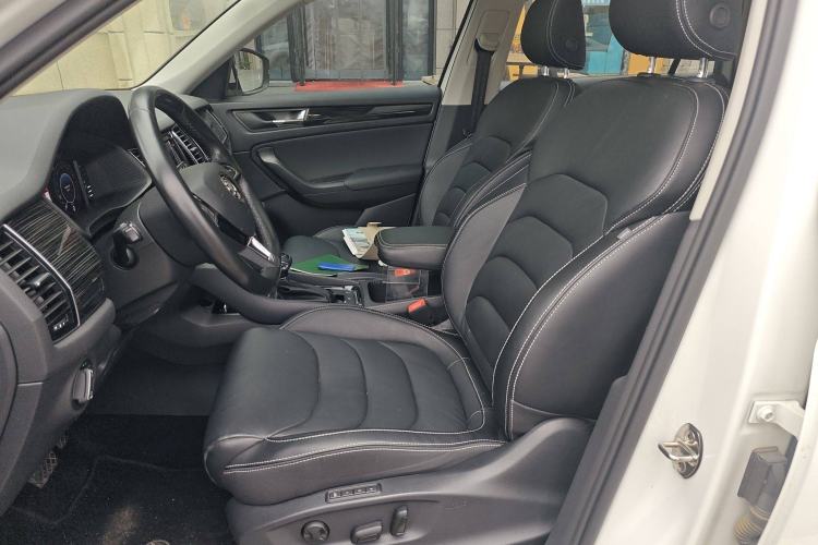 Used Skoda Kodiaq 2019 Facelifted TSI330 5-Seater Two-Wheel-Drive Luxury Enjoyment Edition China VI Standard Left Front Seat