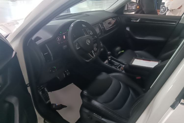Used Skoda Kodiaq 2019 Facelifted TSI330 5-Seater Two-Wheel-Drive Luxury Enjoyment Edition China VI Standard Left Front Seat
