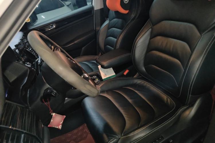 Used Skoda Kodiaq 2019 Facelifted TSI330 7-Seater Two-Wheel-Drive Luxury Enjoyment Edition China VI Standard Left Front Seat