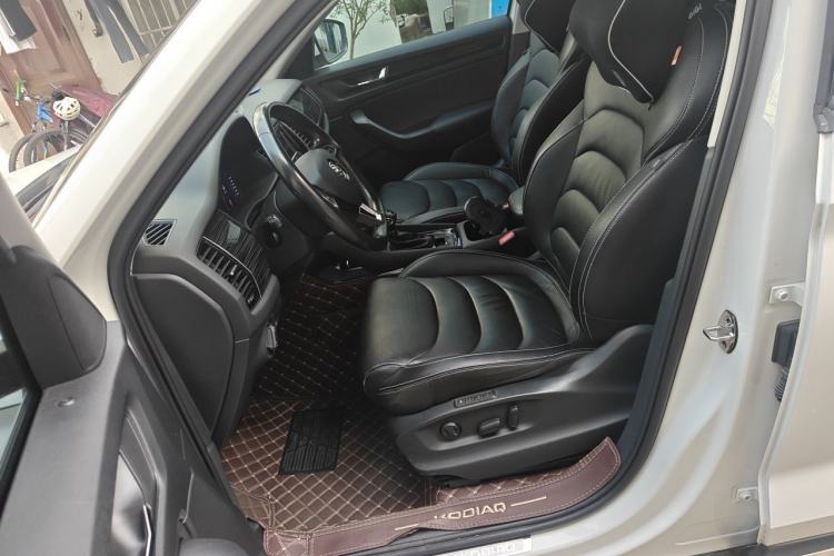 Used Skoda Kodiaq 2019 Facelifted TSI330 7-Seater Two-Wheel-Drive Luxury Enjoyment Edition China VI Standard Left Front Seat