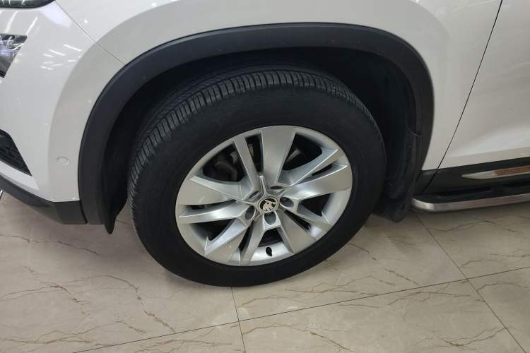 Used Skoda Kodiaq 2019 Facelifted TSI330 5-Seater Two-Wheel-Drive Luxury Enjoyment Edition China VI Standard Left Front Wheel Hub