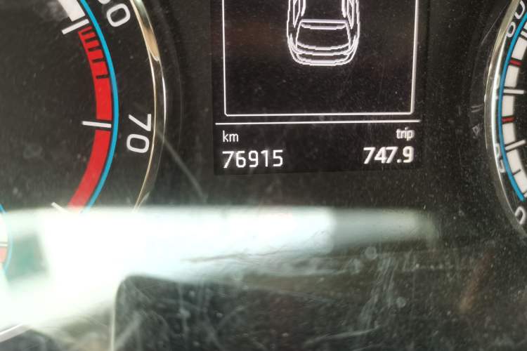Used Skoda Kodiaq 2019 Restyled TSI330 5-Seater Two-Wheel Drive Standard Version China VI Odometer Close Up
