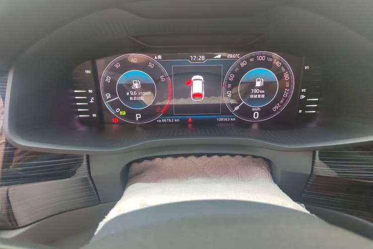 Used Skoda Kodiaq 2019 Facelifted TSI330 7-Seater Two-Wheel-Drive Luxury Enjoyment Edition China VI Standard Odometer Close Up