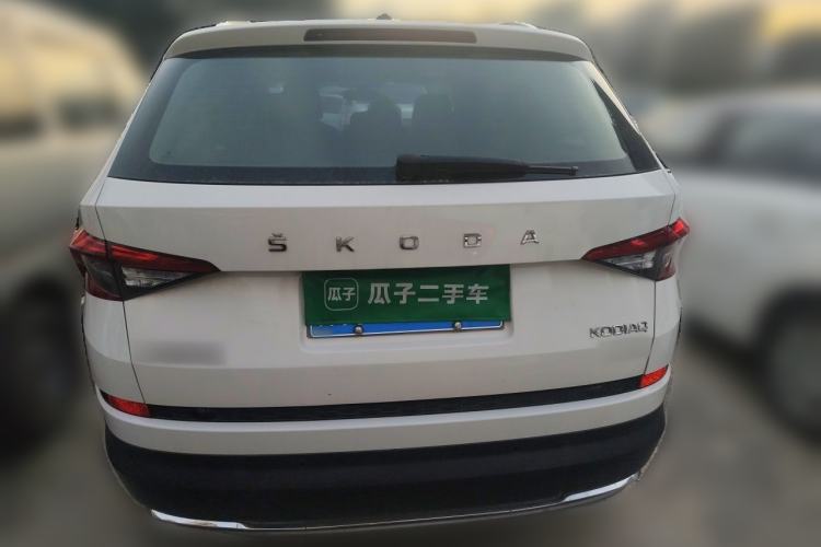 Used Skoda Kodiaq 2019 Facelifted TSI330 7-Seater Two-Wheel-Drive Luxury Enjoyment Edition China VI Standard Rear