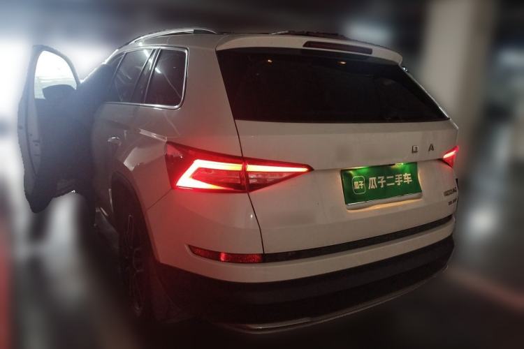 Used Skoda Kodiaq 2019 Facelifted TSI330 7-Seater Two-Wheel-Drive Deluxe Enjoyment Version China V Emission Standard Rear Left 45 Deg