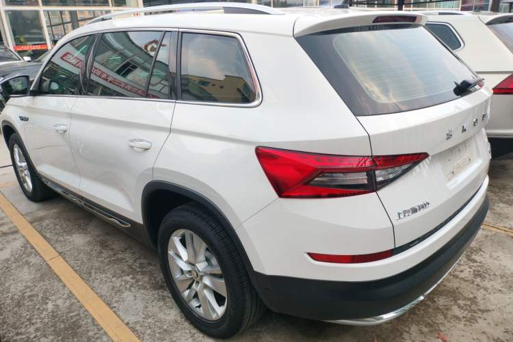 Used Skoda Kodiaq 2019 Facelifted TSI330 5-Seater Two-Wheel-Drive Luxury Enjoyment Edition China VI Standard Rear Left 45 Deg