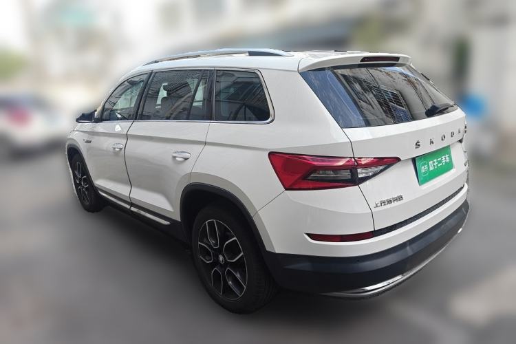 Used Skoda Kodiaq 2019 Facelifted TSI330 7-Seater Two-Wheel-Drive Luxury Enjoyment Edition China VI Standard Rear Left 45 Deg