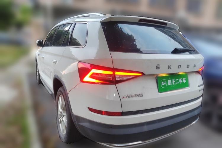 Used Skoda Kodiaq 2019 Facelifted TSI330 5-Seater Two-Wheel-Drive Luxury Enjoyment Edition China VI Standard Rear Left 45 Deg
