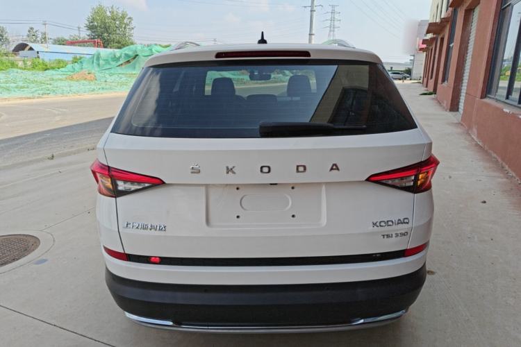 Used Skoda Kodiaq 2019 Facelifted TSI330 7-Seater Two-Wheel-Drive Luxury Enjoyment Edition China VI Standard Rear