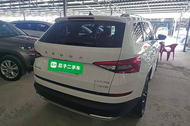 Used Skoda Kodiaq 2019 Facelifted TSI330 5-Seater Two-Wheel-Drive Luxury Enjoyment Edition China VI Standard Rear Right 45 Deg