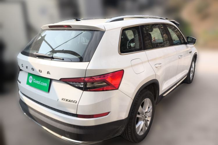 Used Skoda Kodiaq 2019 Facelifted TSI380 7-Seater All-Wheel-Drive Luxury Enjoyment Edition China VI Standard Rear Right 45 Deg