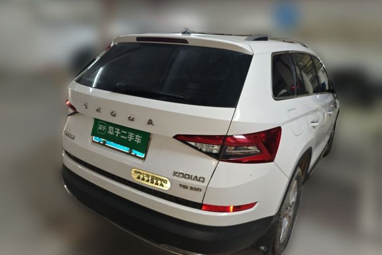 Used Skoda Kodiaq 2019 Facelifted TSI330 7-Seater Two-Wheel-Drive Luxury Enjoyment Edition China VI Standard Rear Right 45 Deg