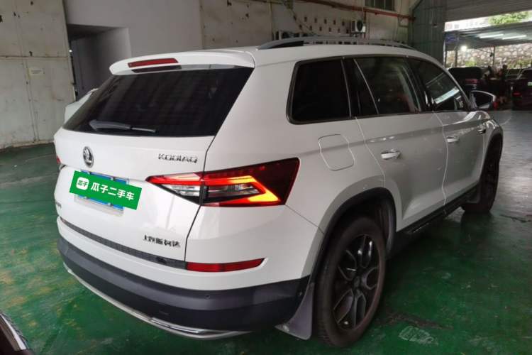 Used Skoda Kodiaq 2019 TSI330 7-Seater Two-Wheel-Drive Luxury Enjoyment Edition China VI Standard Rear Right 45 Deg