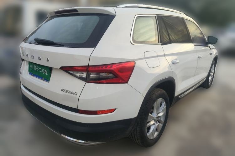 Used Skoda Kodiaq 2019 Facelifted TSI330 7-Seater Two-Wheel-Drive Luxury Enjoyment Edition China VI Standard Rear Right 45 Deg