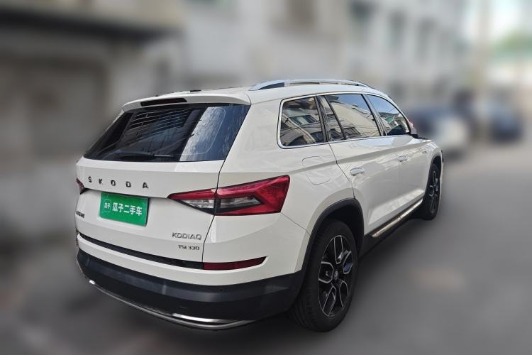 Used Skoda Kodiaq 2019 Facelifted TSI330 7-Seater Two-Wheel-Drive Luxury Enjoyment Edition China VI Standard Rear Right 45 Deg