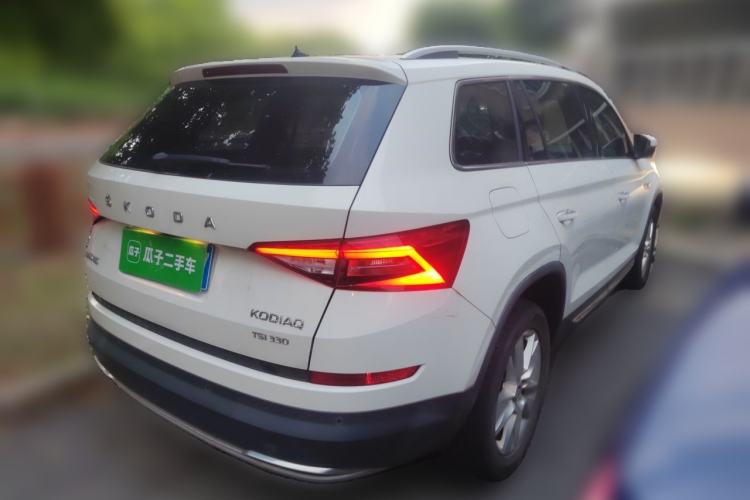 Used Skoda Kodiaq 2019 Facelifted TSI330 5-Seater Two-Wheel-Drive Luxury Enjoyment Edition China VI Standard Rear Right 45 Deg