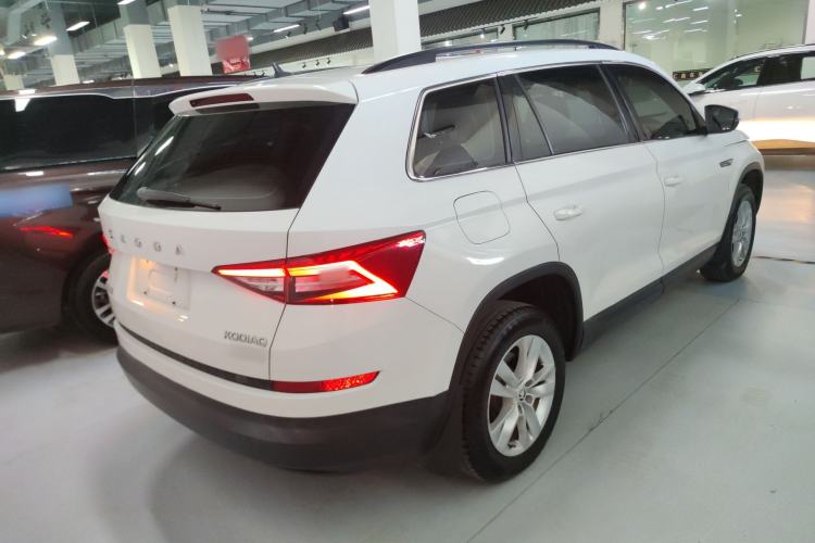 Used Skoda Kodiaq 2019 Restyled TSI330 5-Seater Two-Wheel Drive Standard Version China VI Rear Right 45 Deg