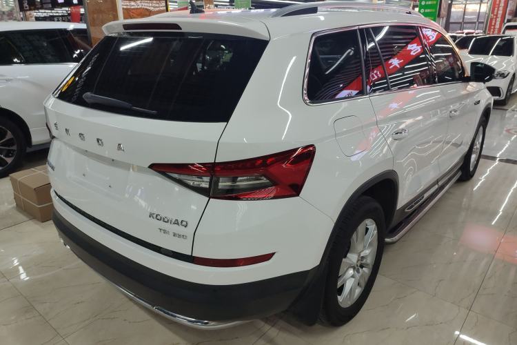 Used Skoda Kodiaq 2019 Facelifted TSI330 5-Seater Two-Wheel-Drive Luxury Enjoyment Edition China VI Standard Rear Right 45 Deg