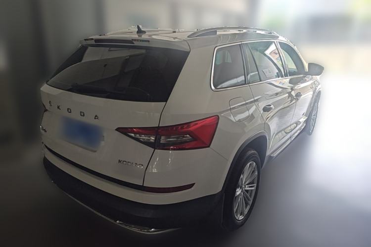 Used Skoda Kodiaq 2019 Facelifted TSI330 5-Seater Two-Wheel-Drive Luxury Enjoyment Edition China VI Standard Rear Right 45 Deg