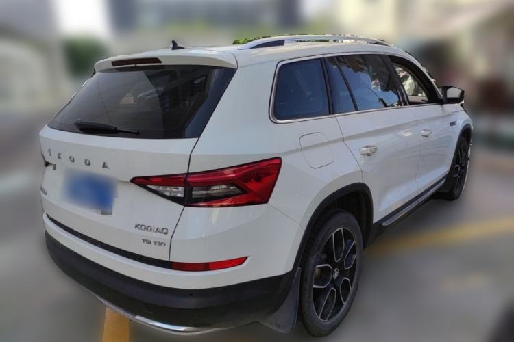 Used Skoda Kodiaq 2019 Facelifted TSI330 5-Seater Two-Wheel-Drive Luxury Enjoyment Edition China VI Standard Rear Right 45 Deg