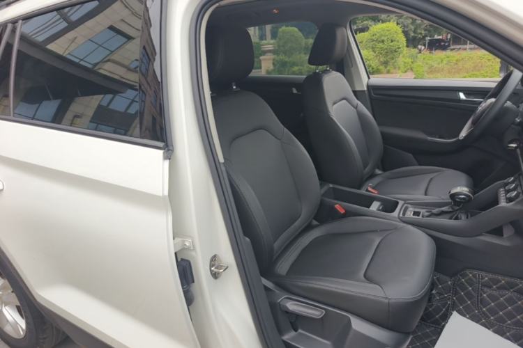 Used Skoda Kodiaq 2019 Restyled TSI330 5-Seater Two-Wheel Drive Standard Version China VI Right Front Seat