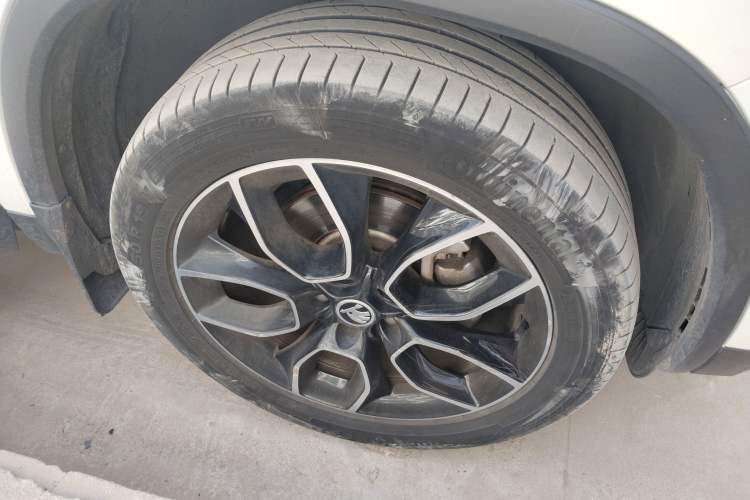 Used Skoda Kodiaq 2019 Facelifted TSI380 7-Seater All-Wheel-Drive Flagship Version China VI Standard Right Front Wheel Hub