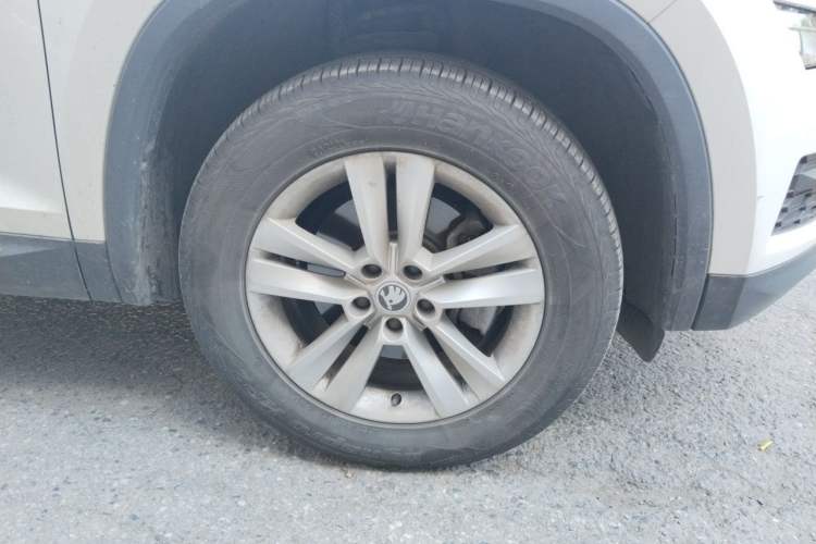 Used Skoda Kodiaq 2019 Restyled TSI330 5-Seater Two-Wheel Drive Standard Version China VI Right Front Wheel Hub