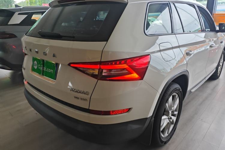Used Skoda Kodiaq 2019 Restyled TSI330 5-Seater Two-Wheel Drive Comfort Version China VI Standard Right Rear Taillight