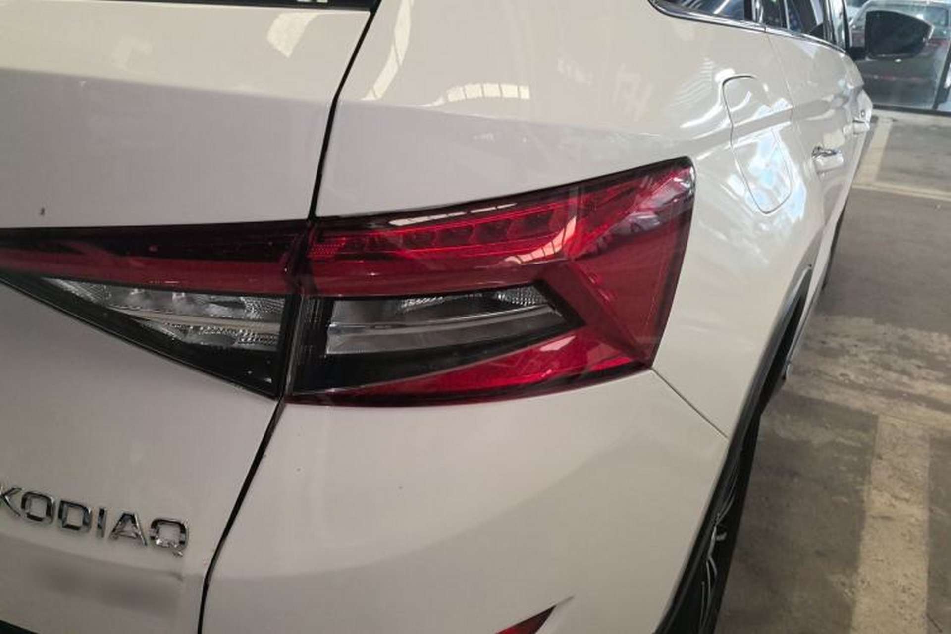 Used Skoda Kodiaq 2019 Facelifted TSI330 5-Seater Two-Wheel-Drive Luxury Enjoyment Edition China V Emission Standard Right Rear Taillight