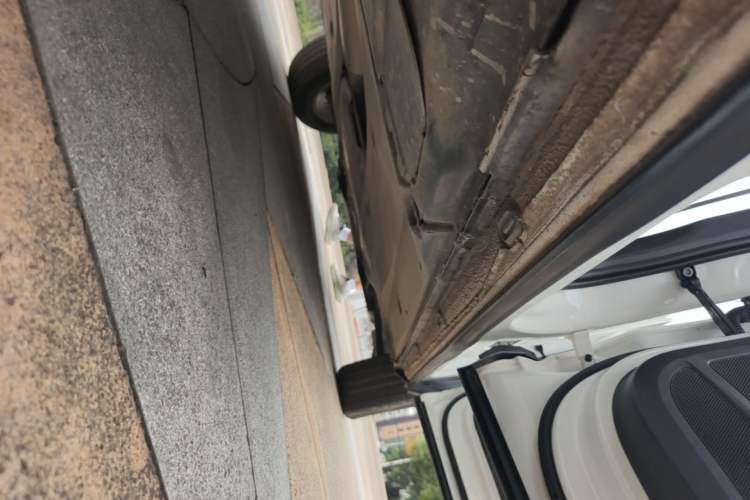 Used Skoda Kodiaq 2019 Restyled TSI330 5-Seater Two-Wheel Drive Standard Version China VI Right Side Sill