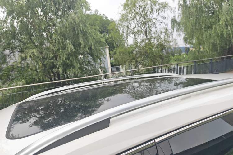 Used Skoda Kodiaq 2019 Facelifted TSI330 7-Seater Two-Wheel-Drive Luxury Enjoyment Edition China VI Standard Roof