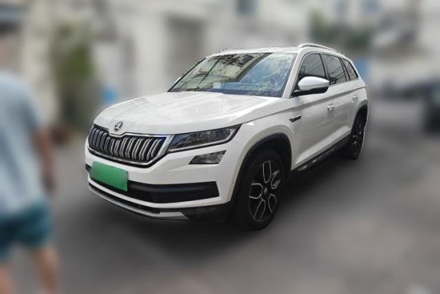 Used Skoda Kodiaq 2019 Facelifted TSI330 7-Seater Two-Wheel-Drive Luxury Enjoyment Edition China VI Standard