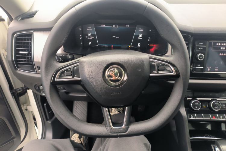 Used Skoda Kodiaq 2019 Restyled TSI330 7-Seater Two-Wheel Drive Comfort Edition China VI Standard Steering Wheel