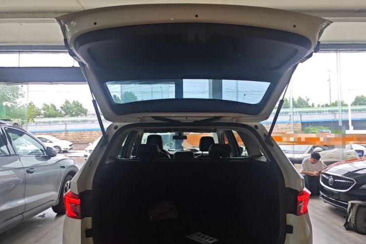 Used Skoda Kodiaq 2019 Restyled TSI330 5-Seater Two-Wheel Drive Comfort Version China VI Standard Trunk
