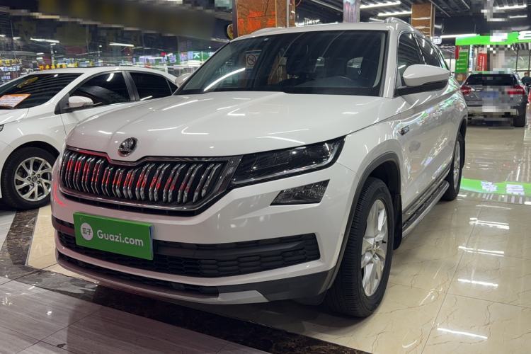 Gebrauchter Skoda Kodiaq 2019 Facelifted TSI330 5-Seater Two-Wheel-Drive Luxury Enjoyment Edition China VI Standard Guazi used car, China used car export, Used car for sale, Used cars, Cheapest cars for sale
