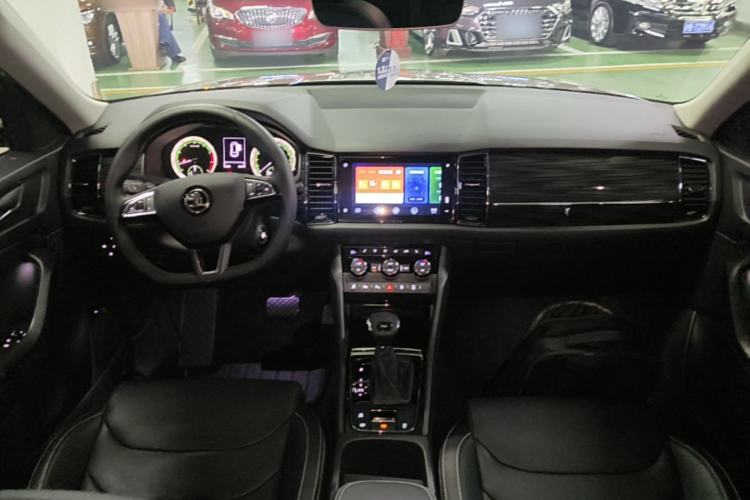 Used Skoda Kodiaq 2019 TSI330 5-Seat Two-Wheel Drive Luxury Enjoyment Edition China V Standard Center Console