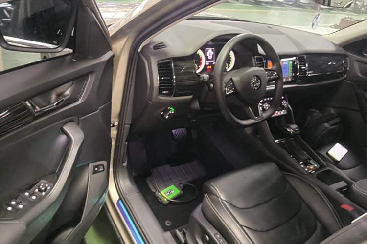 Used Skoda Kodiaq 2019 TSI330 5-Seat Two-Wheel Drive Luxury Enjoyment Edition China V Standard Driver Seat