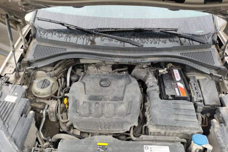 Used Skoda Kodiaq 2019 Facelifted TSI330 5-Seater Two-Wheel-Drive Luxury Enjoyment Edition China VI Standard Engine Bay