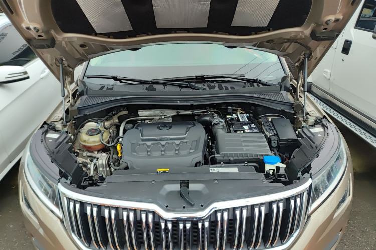Used Skoda Kodiaq 2019 Restyled TSI330 5-Seater Two-Wheel Drive Comfort Version China VI Standard Engine Bay