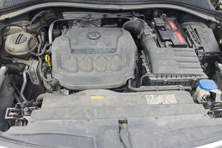 Used Skoda Kodiaq 2019 Facelifted TSI330 7-Seater Two-Wheel-Drive Luxury Enjoyment Edition China VI Standard Engine Bay