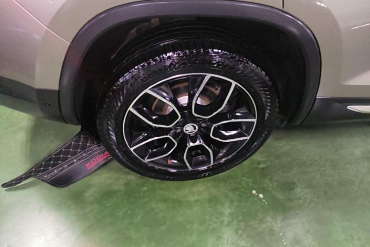 Used Skoda Kodiaq 2019 TSI330 5-Seat Two-Wheel Drive Luxury Enjoyment Edition China V Standard Exterior 5