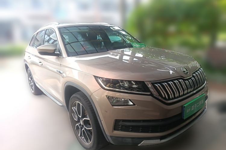 Used Skoda Kodiaq 2019 Facelifted TSI330 5-Seater Two-Wheel-Drive Luxury Enjoyment Edition China VI Standard Front Right 45 Deg