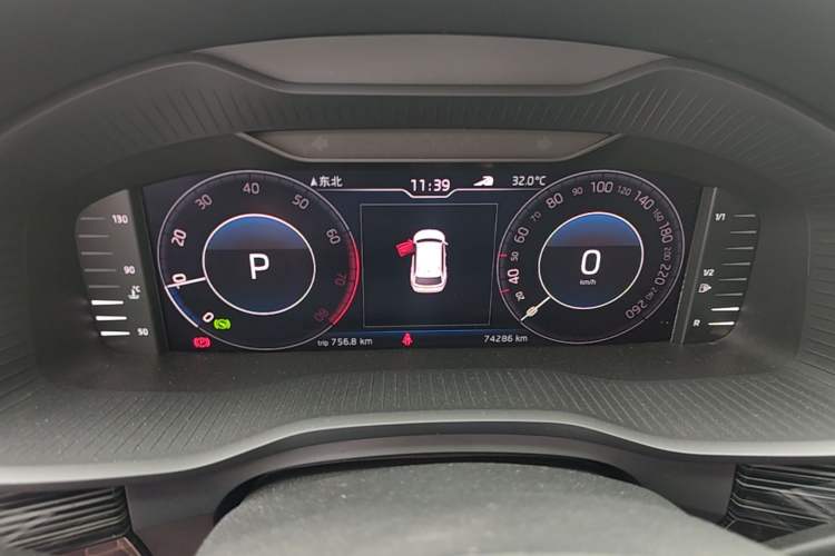 Used Skoda Kodiaq 2019 Facelifted TSI330 7-Seater Two-Wheel-Drive Luxury Enjoyment Edition China VI Standard Instrument Cluster