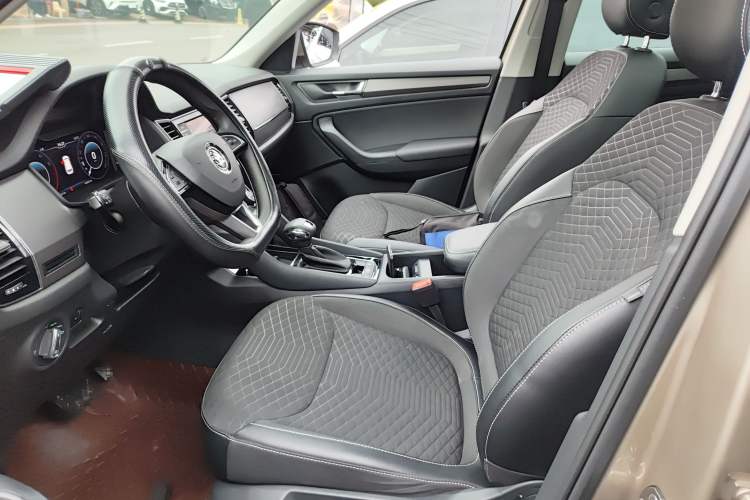 Used Skoda Kodiaq 2019 Restyled TSI330 5-Seater Two-Wheel Drive Comfort Version China VI Standard Left Front Seat