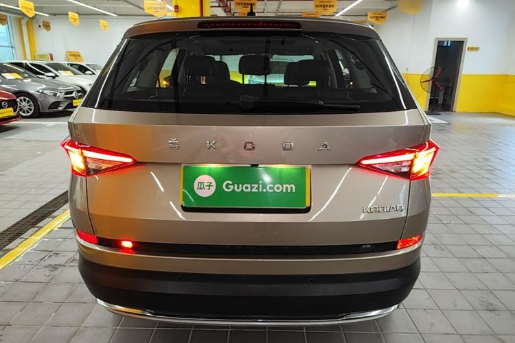 Used Skoda Kodiaq 2019 Facelifted TSI330 7-Seater Two-Wheel-Drive Luxury Enjoyment Edition China VI Standard Rear