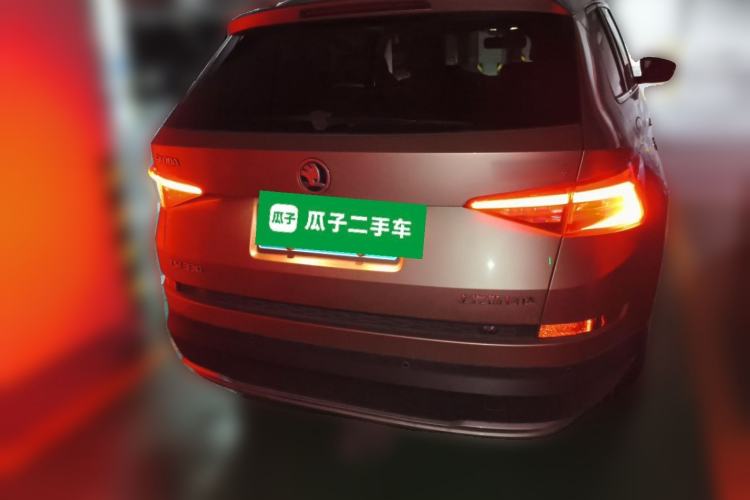 Used Skoda Kodiaq 2019 Facelifted TSI330 7-Seater Two-Wheel-Drive Deluxe Enjoyment Version China V Emission Standard Rear