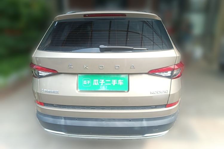 Used Skoda Kodiaq 2019 Facelifted TSI330 5-Seater Two-Wheel-Drive Luxury Enjoyment Edition China VI Standard Rear