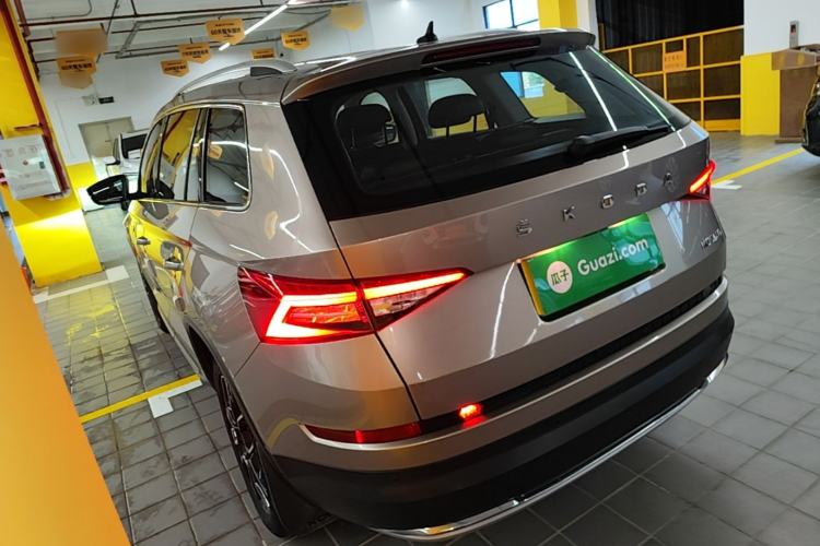 Used Skoda Kodiaq 2019 Facelifted TSI330 7-Seater Two-Wheel-Drive Luxury Enjoyment Edition China VI Standard Rear Left 45 Deg