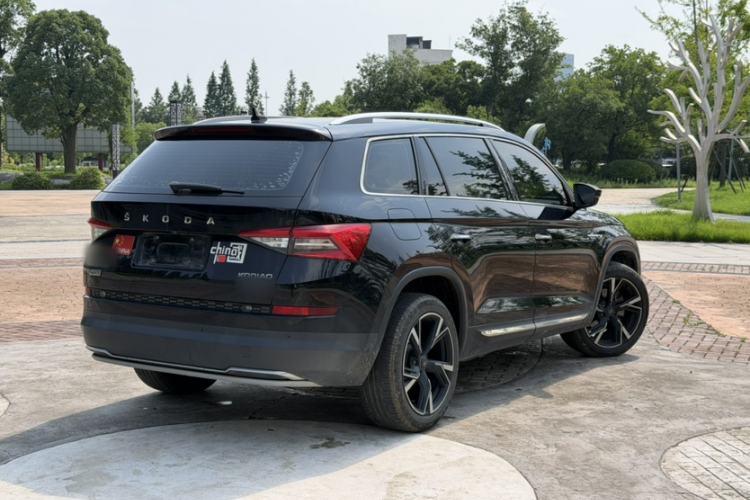 Used Skoda Kodiaq 2020 TSI330 7-Seater Two-Wheel-Drive Luxury Enjoyment Edition Exterior 4